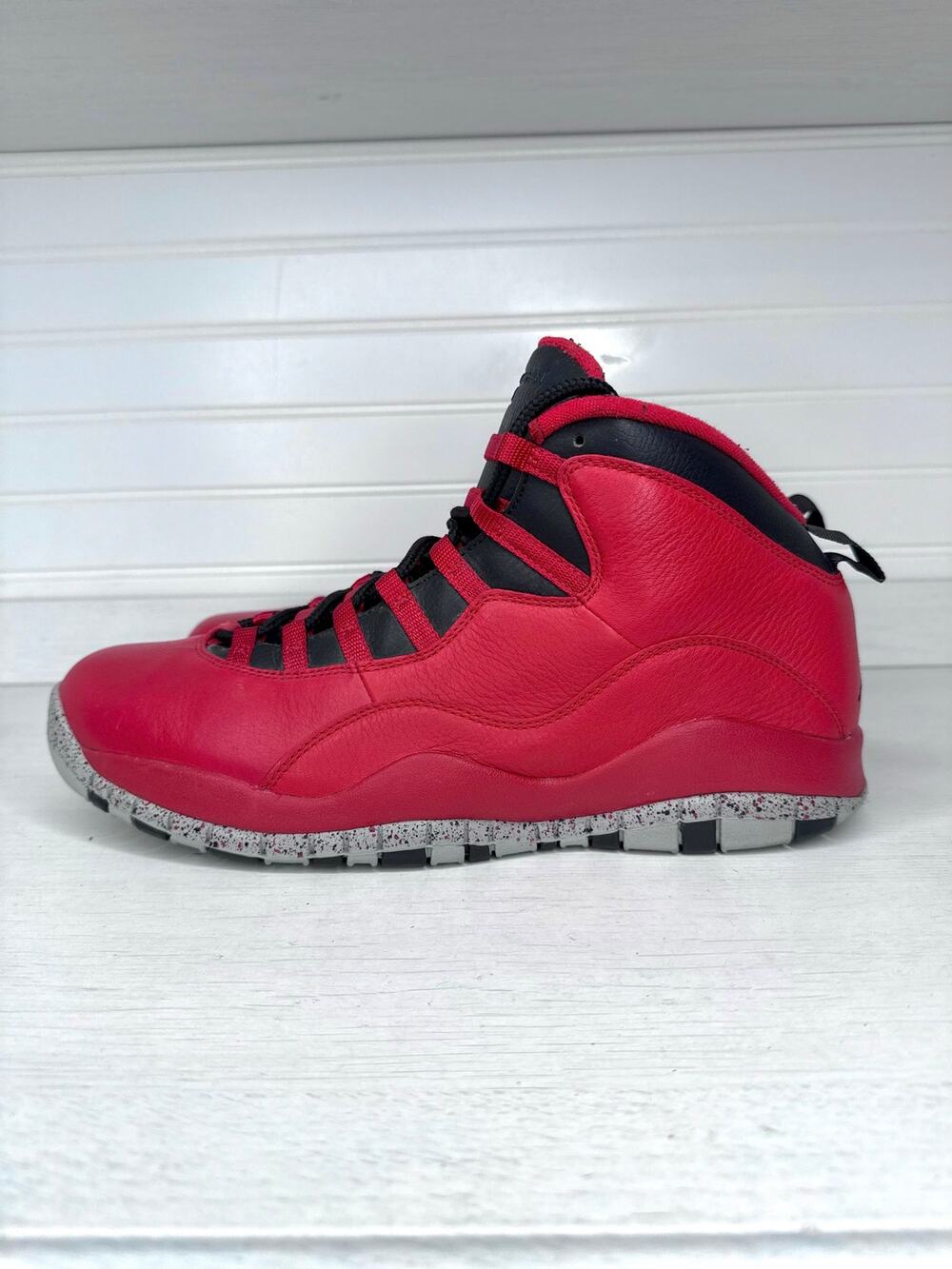 Air Jordan 10 Retro Bulls Over Broadway 705178-601 Men’s Size 12 Red Black